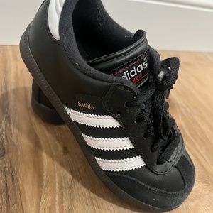 Boys Adidas Sambas